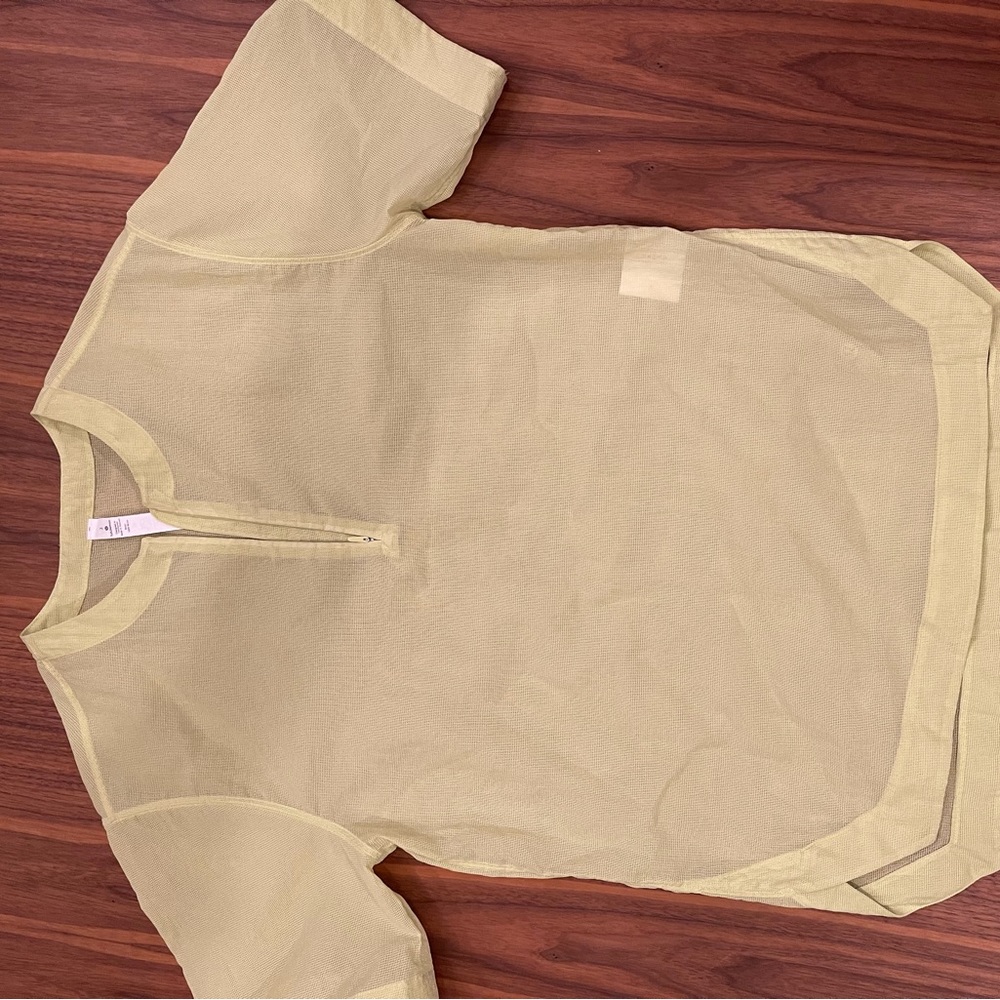 Lulu lemon mesh shirt